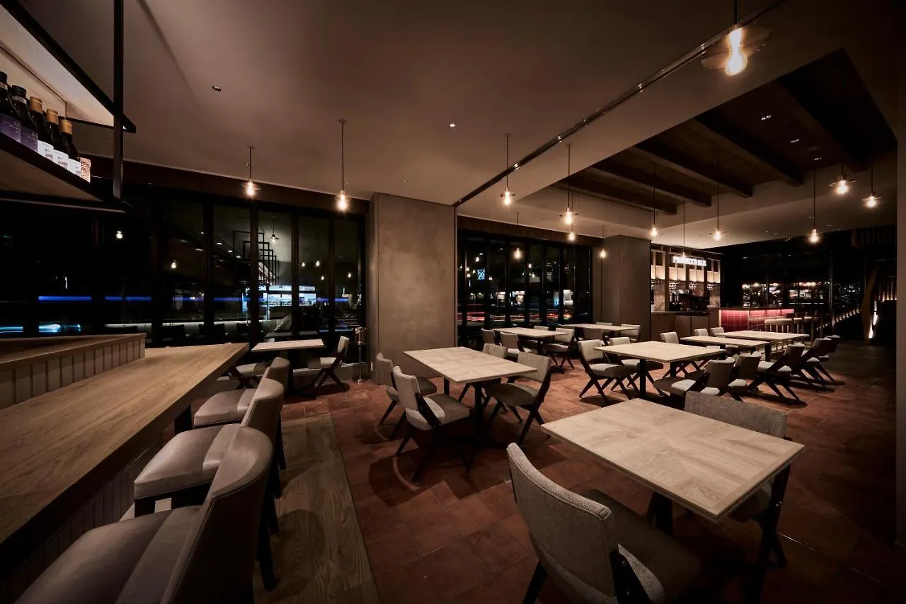 **** מלון טוקיו The Royal Park Canvas Ginza Corridor יפן