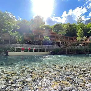 Bee Eco , Moll' e Shoshit Albania
