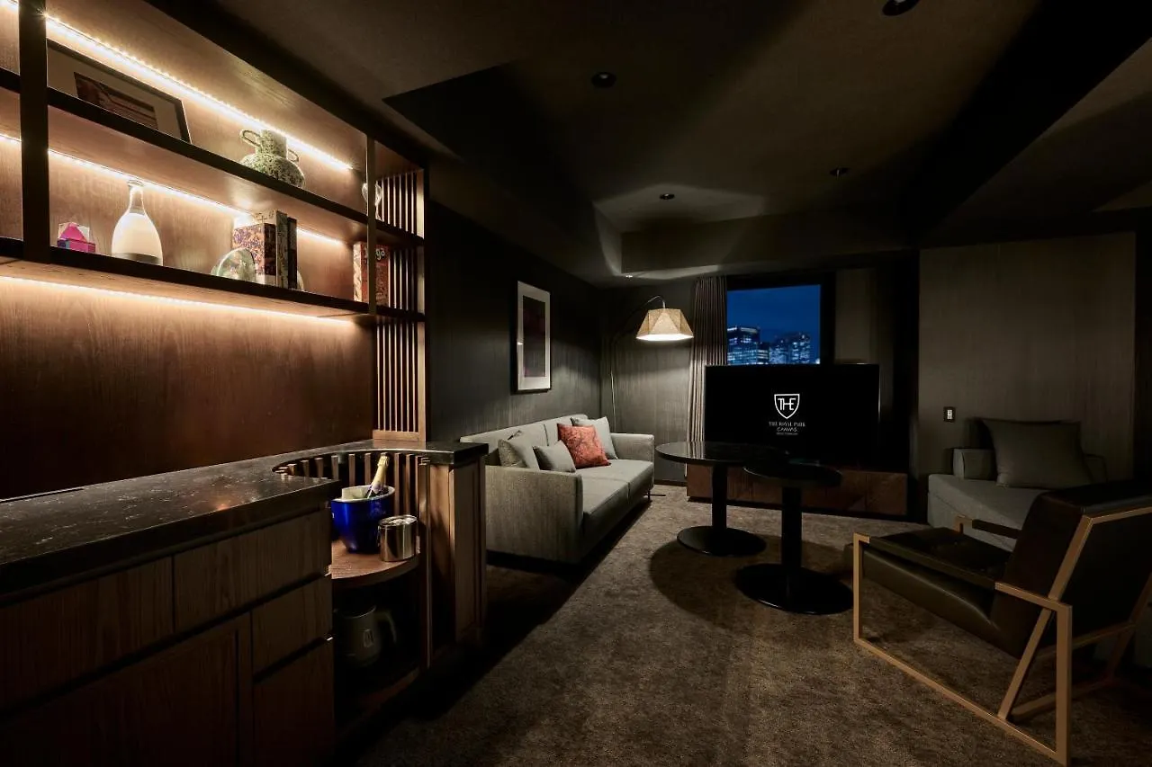 The Royal Park Canvas Ginza Corridor Tokyo Otel